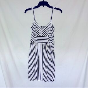 Express spaghetti strap sundress with pockets! Xs blue and white stripes nwt